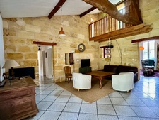 Maison en pierre de caractère – 180 m² 