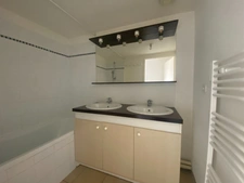 T3 lumineux 55 m² avec balcon et 2 parkings – Résidence calme – Saint-Caprais-de-Bordeaux