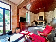 Secteur Haut langoiran – Charmante maison en pierre de plain-pied avec jardin 