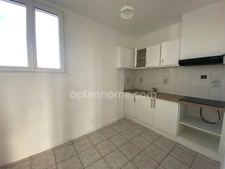 Immeuble en pierre de 230 m² – 3 lots – Secteur Quai de la Souys / Bordeaux Bastide