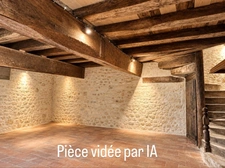 Maison en pierre 180 m² + dépendance 80 m², garage 45 m² et jardin de 1 400 m²