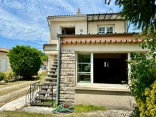 Villenave-d'Ornon – Hourcade | Maison à rénover sur grande parcelle de 1 300 m² avec garage