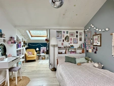 BLANQUEFORT – MAISON EN PIERRE 195 M² – 4 CHAMBRES, JARDIN SANS VIS-À-VIS ET DÉPENDANCE