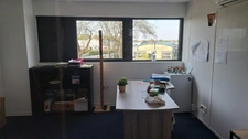 Locaux professionnels / Bureaux 347 m² - Artigues-près-Bordeaux