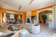 Propriété de charme avec vue panoramique sur la forêt 170m2, dépendance avec studio et grange, SALLEBOEUF