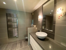 Maison d’architecte 135m2 – Vue Garonne – 3 600 m² de terrain