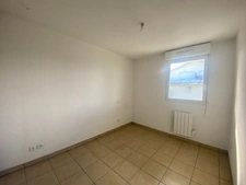 T3 lumineux 55 m² avec balcon et 2 parkings – Résidence calme – Saint-Caprais-de-Bordeaux