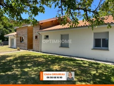 Maison familiale 4 chambres, avec piscine, dépendance, et vue dégagée 