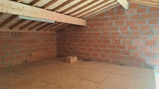 CROIGNON – Bâtiment à rénover 140m2.