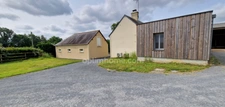  EXCLUSIVITE!PROPRIETE EQUESTRE DE HAUT STANDING de près dze 5 ha, A 10 Min DE LA PLAGE , 1 MAISON D'HABITATION DE 150 m², UN STUDIO , 43 BOXES, UNE PISTE DE GALOP, CARRIERE de 75m x 65m et 20 ha pos