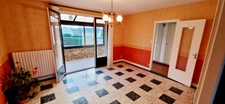 Exclusivité!!! Maison de village 5 pièces et d'environ 90 m², 3 chambres, sous sol complet 48 m²,jardin  en plein cœur de Canisy