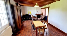 Exclusivité.!! Charmante maison familiale de 137 m2, 6 pièces 4 chambres dont une avec vue mer — Quettehou — 