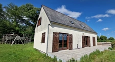 Maison bois contemporaine 125 m², Terrain de 1600 m² – DPE A – 4/5 ch. + sous-sol – Plein Sud