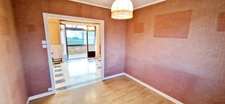 Exclusivité!!! Maison de village 5 pièces et d'environ 90 m², 3 chambres, sous sol complet 48 m²,jardin  en plein cœur de Canisy