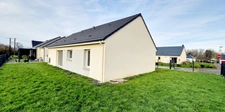EXCLUSIVITE!! MAISON DE 2021 COMPRENANT 4 PIECES ET DE 75 m² AVEC GARAGE DE 21 M² SUR PLUS DE 400m² DE TERRAIN