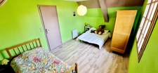 EXCLUSIVITE!! Maison familiale spacieuse de 7 pièces sur environ 150 m² avec jardin de 1200m², garage et dépendances
