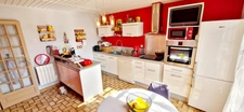 EXCLUSIVITE!! Maison familiale spacieuse de 7 pièces sur environ 150 m² avec jardin de 1200m², garage et dépendances