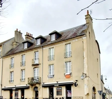 EXCLUSIVITE!! APPARTEMENT DE 4 PIECES DE 54 m² (80m² au sol) EN PLEIN CENTRE DE BAYEUX