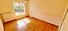 EXCLUSIVITÉ – Maison familiale de 195 m² – 7 chambres – Sous-sol complet – Double garage – Condé-sur-Vire