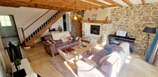 Exclusivité!!! RARE à 2 min du bourg , Maison de Caractère, rénovée, très belle prestation, de 8 pièces, d'environ 205 m²et de 2900m² de terrain avec dépendances, GROS POTENTIEL!
