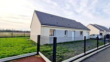 EXCLUSIVITE!! MAISON DE 2021 COMPRENANT 4 PIECES ET DE 75 m² AVEC GARAGE DE 21 M² SUR PLUS DE 400m² DE TERRAIN