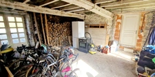Exclusivité!!! RARE à 2 min du bourg , Maison de Caractère, rénovée, très belle prestation, de 8 pièces, d'environ 205 m²et de 2900m² de terrain avec dépendances, GROS POTENTIEL!