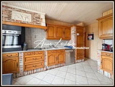 MAISON INDIVIDUELLE DE 198 m² – SEMI-PLAIN-PIED – SOUS-SOL COMPLET – BEAUX VOLUMES