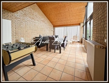 MAISON INDIVIDUELLE DE 198 m² – SEMI-PLAIN-PIED – SOUS-SOL COMPLET – BEAUX VOLUMES