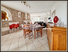 MAISON INDIVIDUELLE DE 198 m² – SEMI-PLAIN-PIED – SOUS-SOL COMPLET – BEAUX VOLUMES