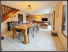 Maison semi-individuelle 3 chambres – Quartier résidentiel recherché à Provin