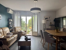 Appartement T3 traversant avec 2 extérieurs, parking, garage et cave