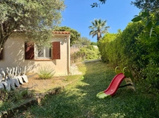Maison familiale de plain-pied de 150 m², au fond d’une impasse, sans vis-à-vis et au calme