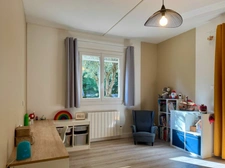 Maison familiale de plain-pied de 150 m², au fond d’une impasse, sans vis-à-vis et au calme