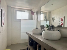 Appartement T3 traversant avec 2 extérieurs, parking, garage et cave