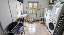 Single-story house for sale in NEVILLE (76), 7 rooms, 173 m², 3/4 bedrooms - 1400 m² of land with garage. Energy rating: C