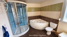 Single-story house for sale in NEVILLE (76), 7 rooms, 173 m², 3/4 bedrooms - 1400 m² of land with garage. Energy rating: C