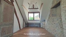 FECAMP real estate complex comprising 1 studio; 1 F2 apartment; 1 F6 apartment; 1 workshop of 100 m² and a courtyard of 180 m².