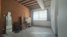 FECAMP real estate complex comprising 1 studio; 1 F2 apartment; 1 F6 apartment; 1 workshop of 100 m² and a courtyard of 180 m².