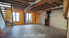 FECAMP real estate complex comprising 1 studio; 1 F2 apartment; 1 F6 apartment; 1 workshop of 100 m² and a courtyard of 180 m².