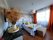 House for sale 8 rooms 193 m² NEAR AIRE SUR L'ADOUR (40) 5 Bedrooms-Garage-1900 m² of land with swimming pool.