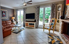 House for sale 8 rooms 193 m² NEAR AIRE SUR L'ADOUR (40) 5 Bedrooms-Garage-1900 m² of land with swimming pool.