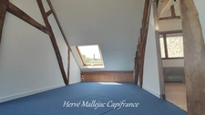 FECAMP real estate complex comprising 1 studio; 1 F2 apartment; 1 F6 apartment; 1 workshop of 100 m² and a courtyard of 180 m².