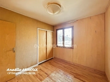 Chalet bois à fort potentiel à rénover au coeur du village d'Orcières