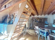 Appartement cosy 2 pièces avec mezzanine en dernier étage 