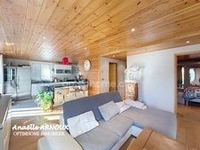 Grand duplex meublé 4 pièces proche station de ski avec terrain 