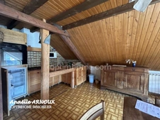 Maison en pierre à rénover avec beau potentiel