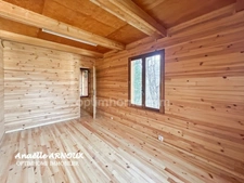 Chalet bois à fort potentiel à rénover au coeur du village d'Orcières