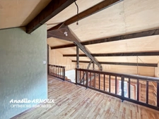 Chalet bois à fort potentiel à rénover au coeur du village d'Orcières