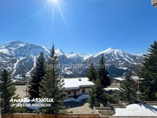 T3 lumineux meublé avec balcon sud et vue montagnes