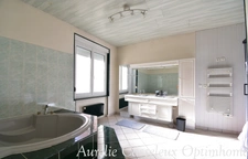 Maison en Centre ville de TERGNIER 298m², 6 chambres, bureau, 2 garages, piscine terrain 2989m²